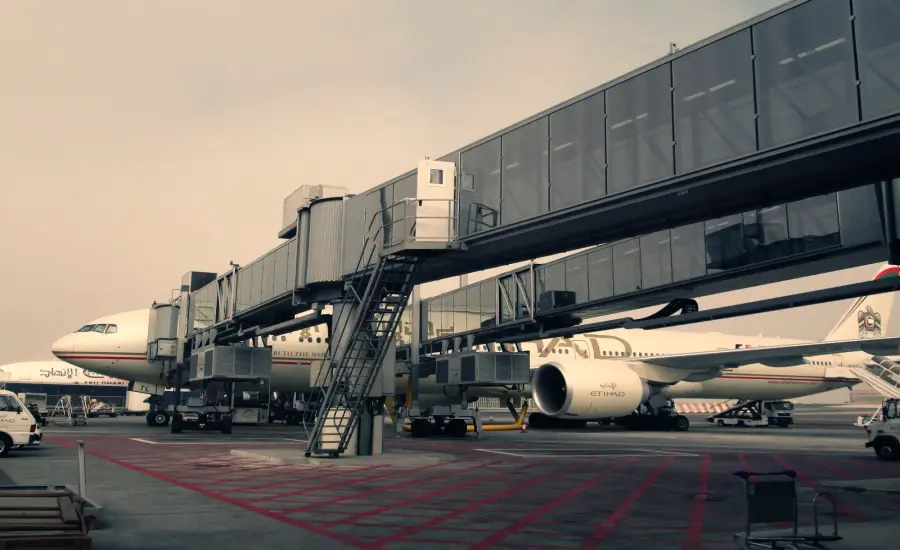 Tailored solutions - passenger boarding bridges