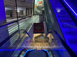 Safe & Dirt-Resistant Handrail Inlet